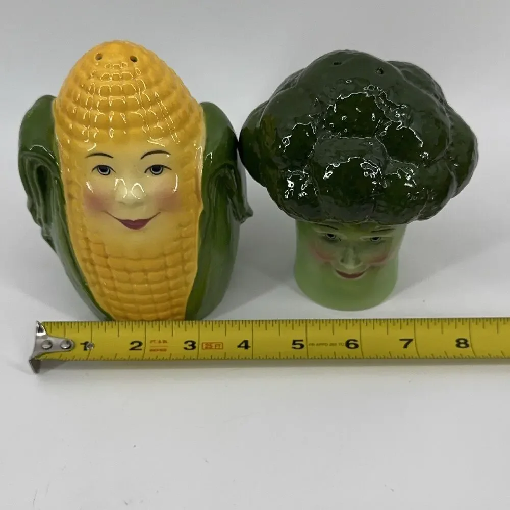 Clay Art Anthropomorphic Corn & Broccoli Salt & Pepper Shakers Ceramic 1992